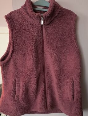 Maurices Dusty Mauve Sherpa Fleece Vest